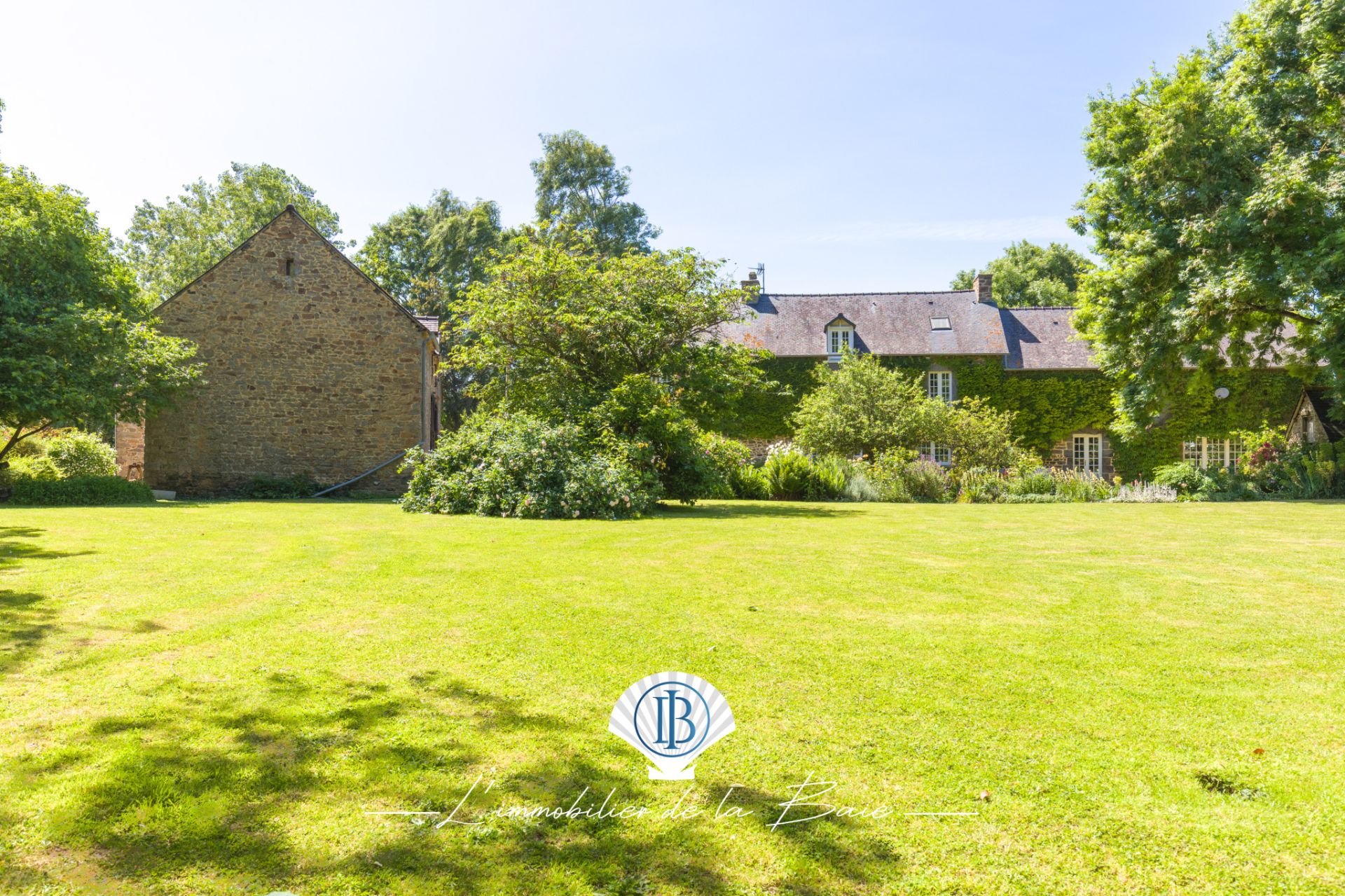 maison 12 Pièces en vente sur Miniac-Morvan (35540)